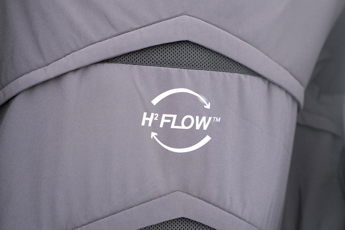 Helly Hansen Alpha 4.0 (H2Flow mesh vent detail)